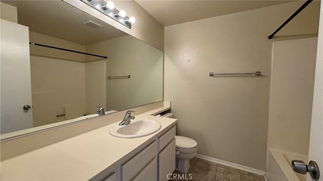 14 Woodleaf, Irvine, CA 92614