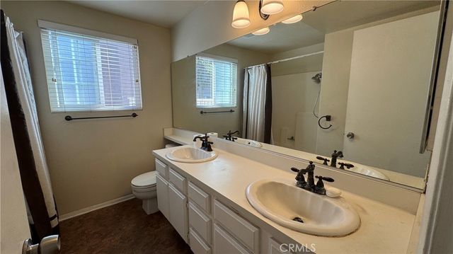 14 Woodleaf, Irvine, CA 92614
