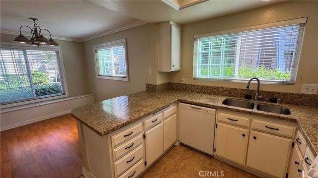 14 Woodleaf, Irvine, CA 92614