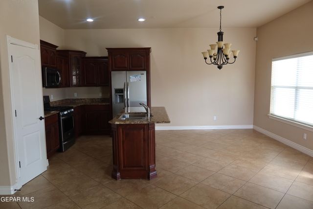 3728 STAR BEACH Lane, El Paso, TX 79936