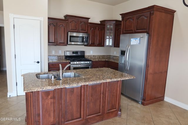 3728 STAR BEACH Lane, El Paso, TX 79936