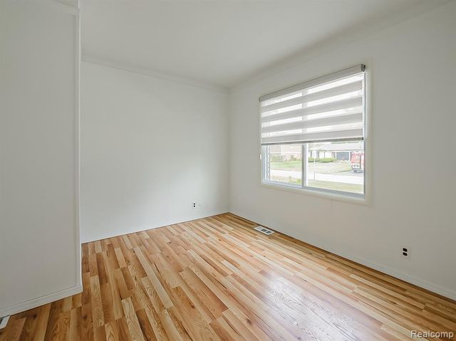 6240 Wynford Drive, West Bloomfield, MI 48322