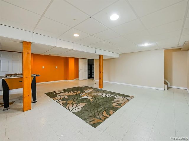6240 Wynford Drive, West Bloomfield, MI 48322