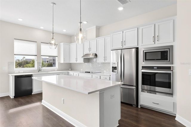 9533 CAVENDISH DRIVE, Tampa, FL 33626