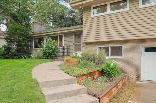 2451 Holton Street, Roseville, MN 55113