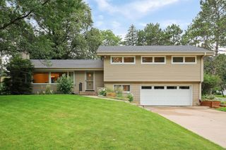 2451 Holton Street, Roseville, MN 55113