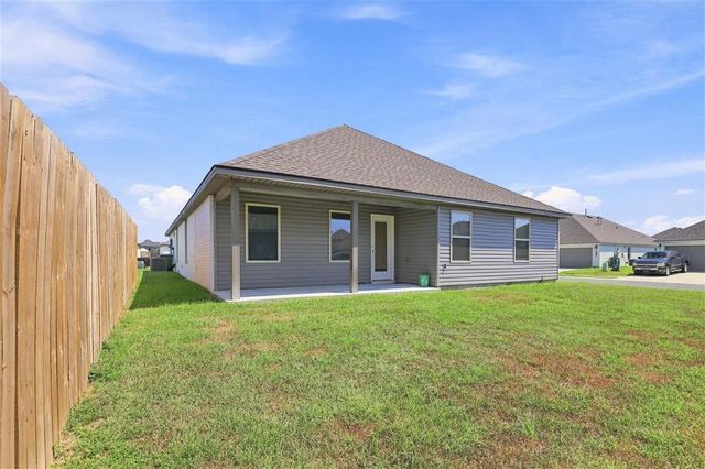 293 Sawyer Dr Drive, Sulphur, LA 70665