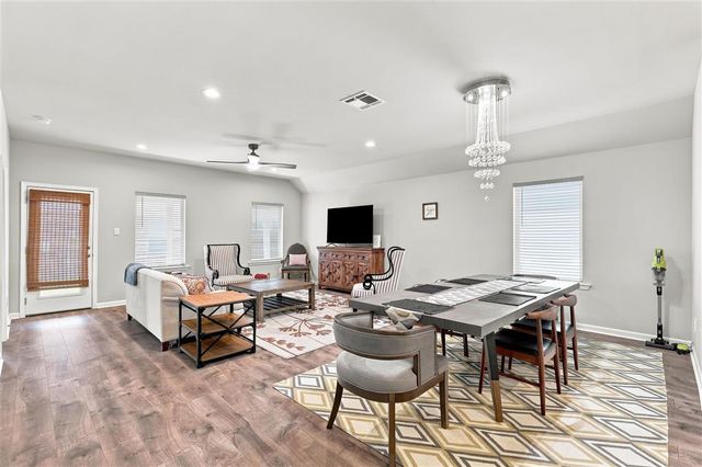 293 Sawyer Dr Drive, Sulphur, LA 70665