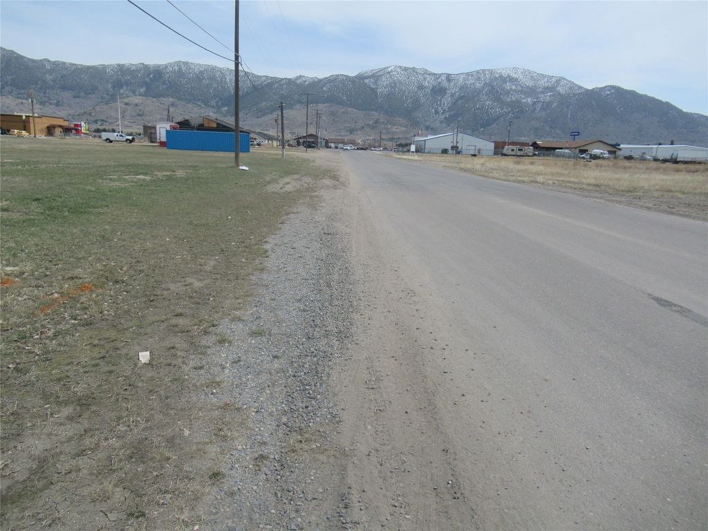 1830 Holmes Avenue, Butte, MT 59701 photo 19