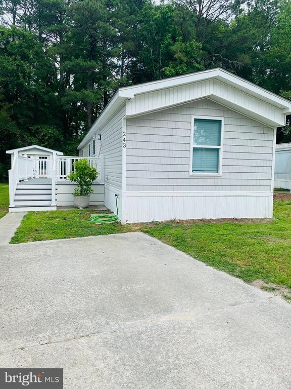 243 SAND CASTLE BLVD, Fruitland, MD 21826