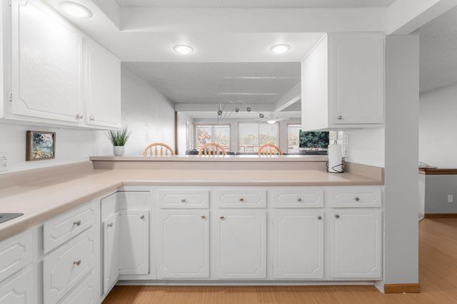 212 Lakeside Drive, Walkerton, IN 46574