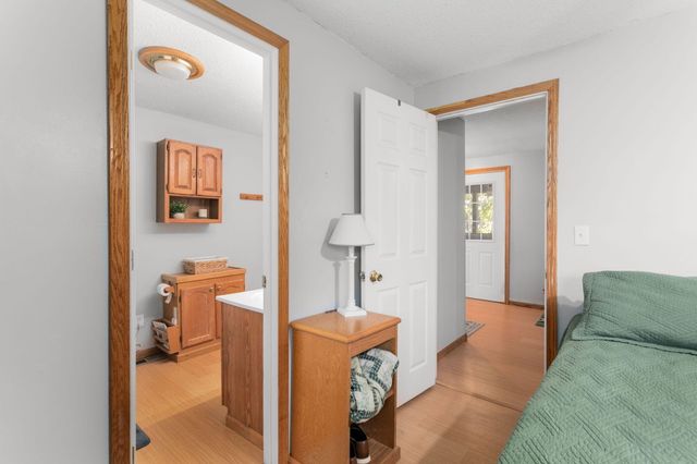 212 Lakeside Drive, Walkerton, IN 46574