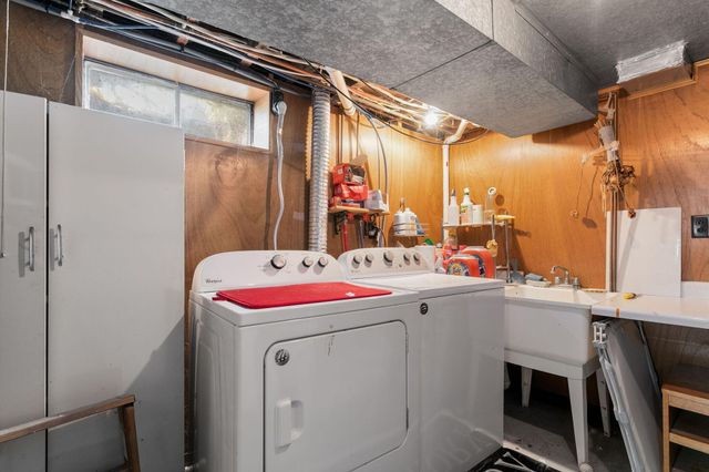 212 Lakeside Drive, Walkerton, IN 46574