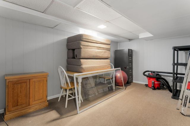 212 Lakeside Drive, Walkerton, IN 46574