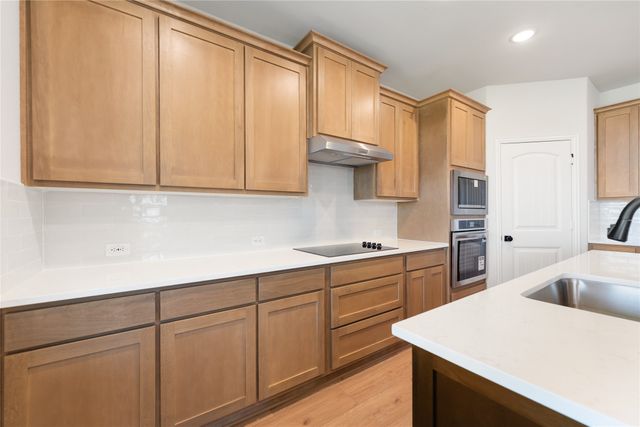 30 Roosevelt Lane, Valley View, TX 76272