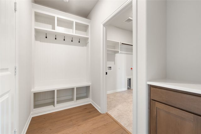 30 Roosevelt Lane, Valley View, TX 76272