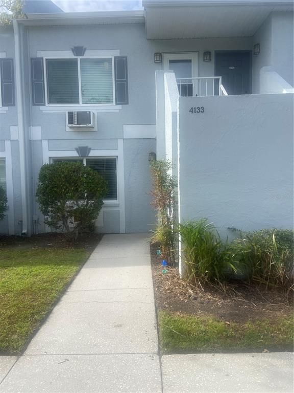 4133 DOLPHIN DRIVE 4133, Tampa, FL 33617