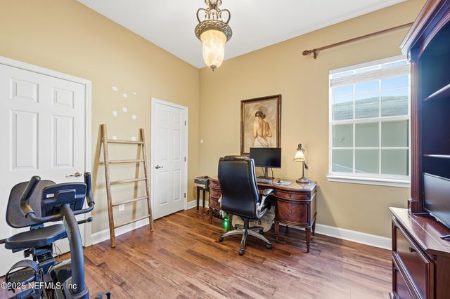 6129 CLEARSKY Drive, Jacksonville, FL 32258