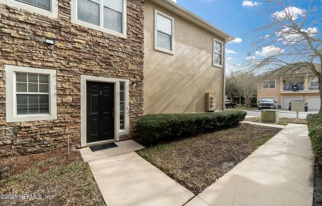 7214 DEERFOOT POINT Circle 2, Jacksonville, FL 32256