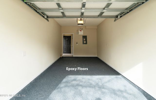 7214 DEERFOOT POINT Circle 2, Jacksonville, FL 32256