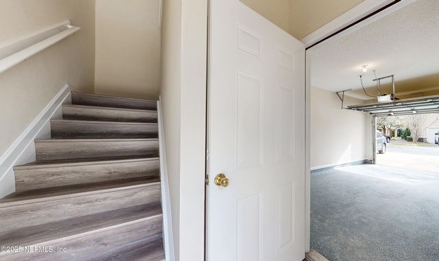 7214 DEERFOOT POINT Circle 2, Jacksonville, FL 32256