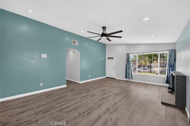 1141 Fallbrook Drive, Corona, CA 92878
