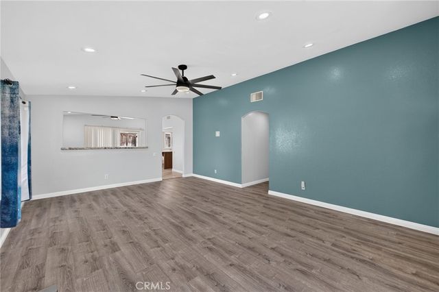 1141 Fallbrook Drive, Corona, CA 92878