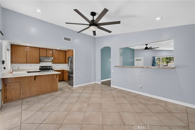 1141 Fallbrook Drive, Corona, CA 92878