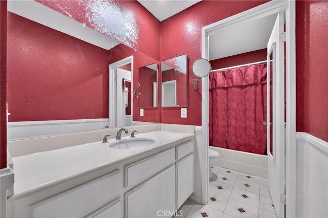 1141 Fallbrook Drive, Corona, CA 92878