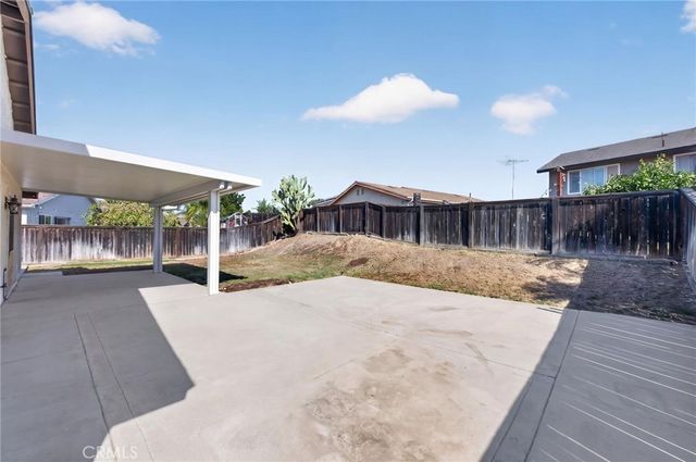 1141 Fallbrook Drive, Corona, CA 92878
