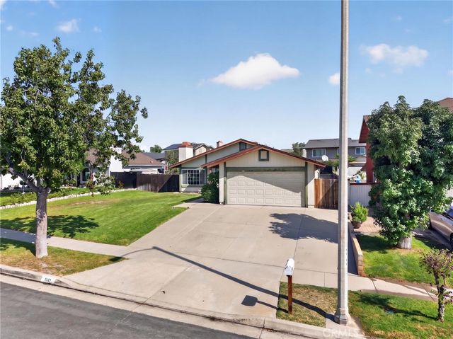 1141 Fallbrook Drive, Corona, CA 92878