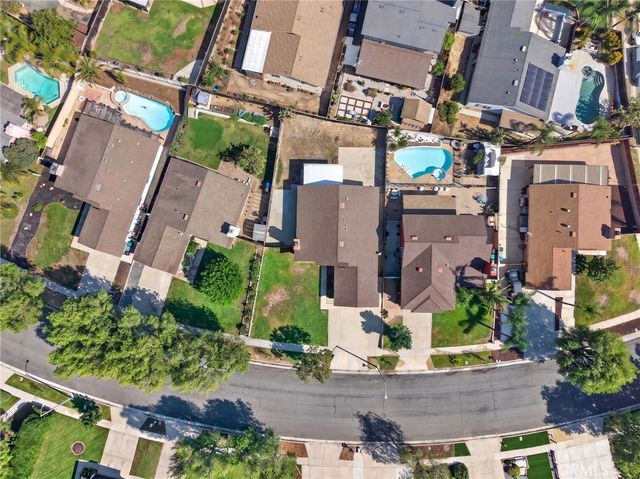 1141 Fallbrook Drive, Corona, CA 92878