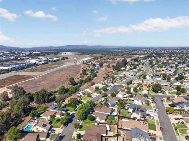 1141 Fallbrook Drive, Corona, CA 92878