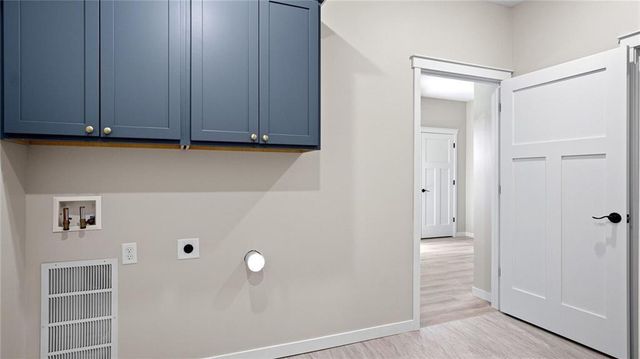 1344 Cypress Court, Altoona, WI 54720