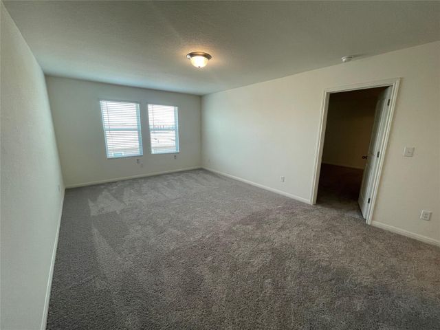 190 Light Timber RD, Maxwell, TX 78656