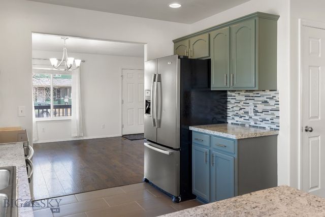 171 Meadow Brook Lane, Belgrade, MT 59714