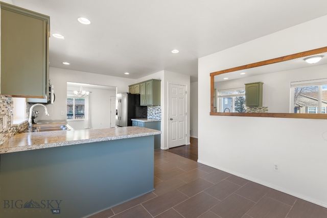 171 Meadow Brook Lane, Belgrade, MT 59714