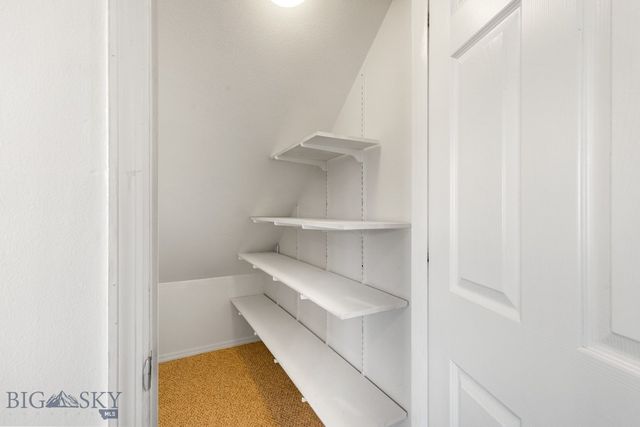 171 Meadow Brook Lane, Belgrade, MT 59714