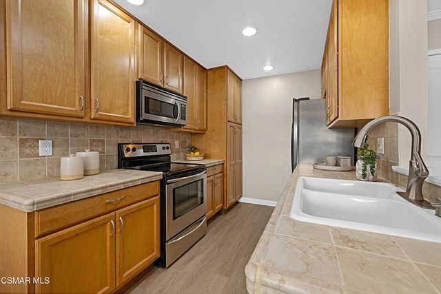 1234 Landsburn Circle, Westlake Village, CA 91361