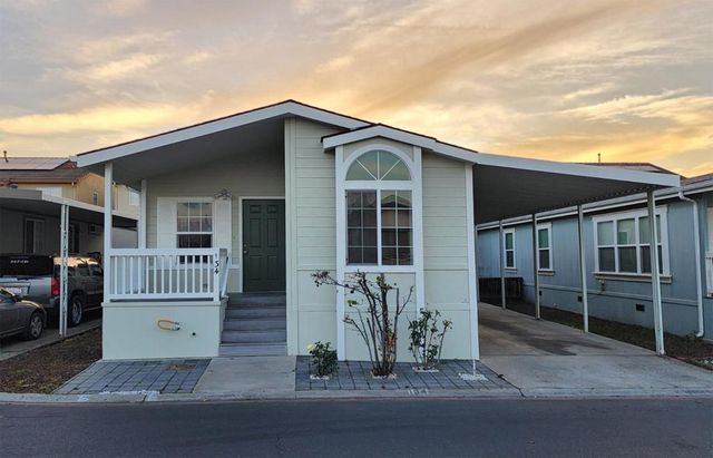 555 Umbarger Road, San Jose, CA 95111