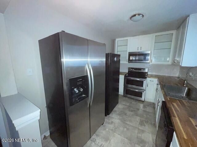 3459 ROGERO Road, Jacksonville, FL 32277