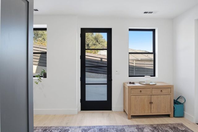 10925 Goldsborough Cir, Oakdale, CA 95361