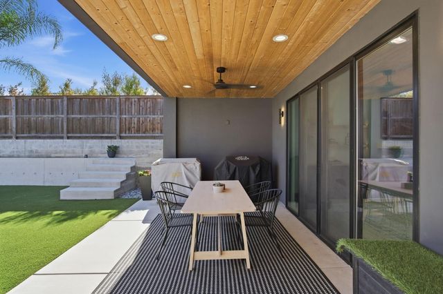 10925 Goldsborough Cir, Oakdale, CA 95361