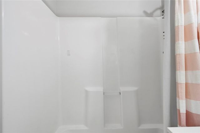 1505 N Garland Avenue, Fayetteville, AR 72703