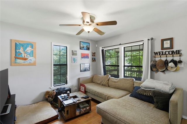 1505 N Garland Avenue, Fayetteville, AR 72703