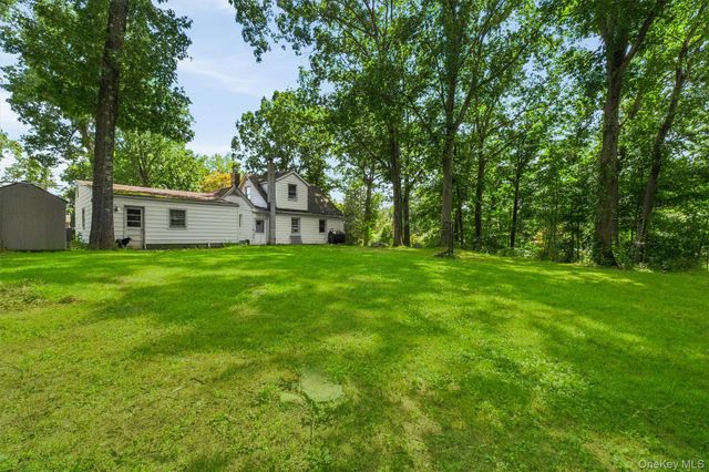 28 Mahopac Avenue, Amawalk, NY 10501