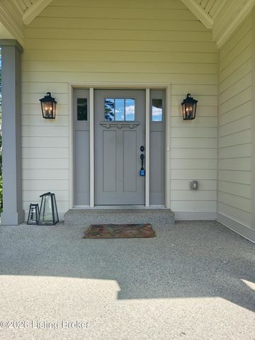 2003 Wooded Oak Ln, Crestwood, KY 40014