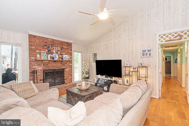 9 LOOKOUT POINT, Ocean Pines, MD 21811
