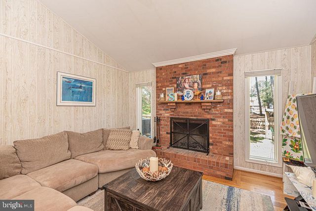 9 LOOKOUT POINT, Ocean Pines, MD 21811