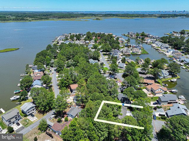 9 LOOKOUT POINT, Ocean Pines, MD 21811